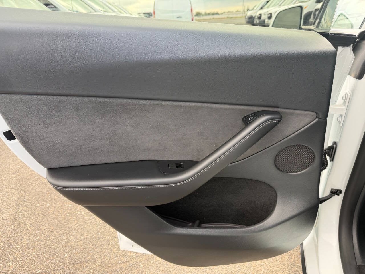 2023 Tesla Model Y Long Range AWD 4dr Crossover