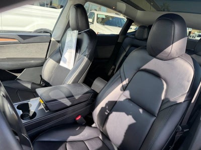 2023 Tesla Model Y Long Range AWD 4dr Crossover