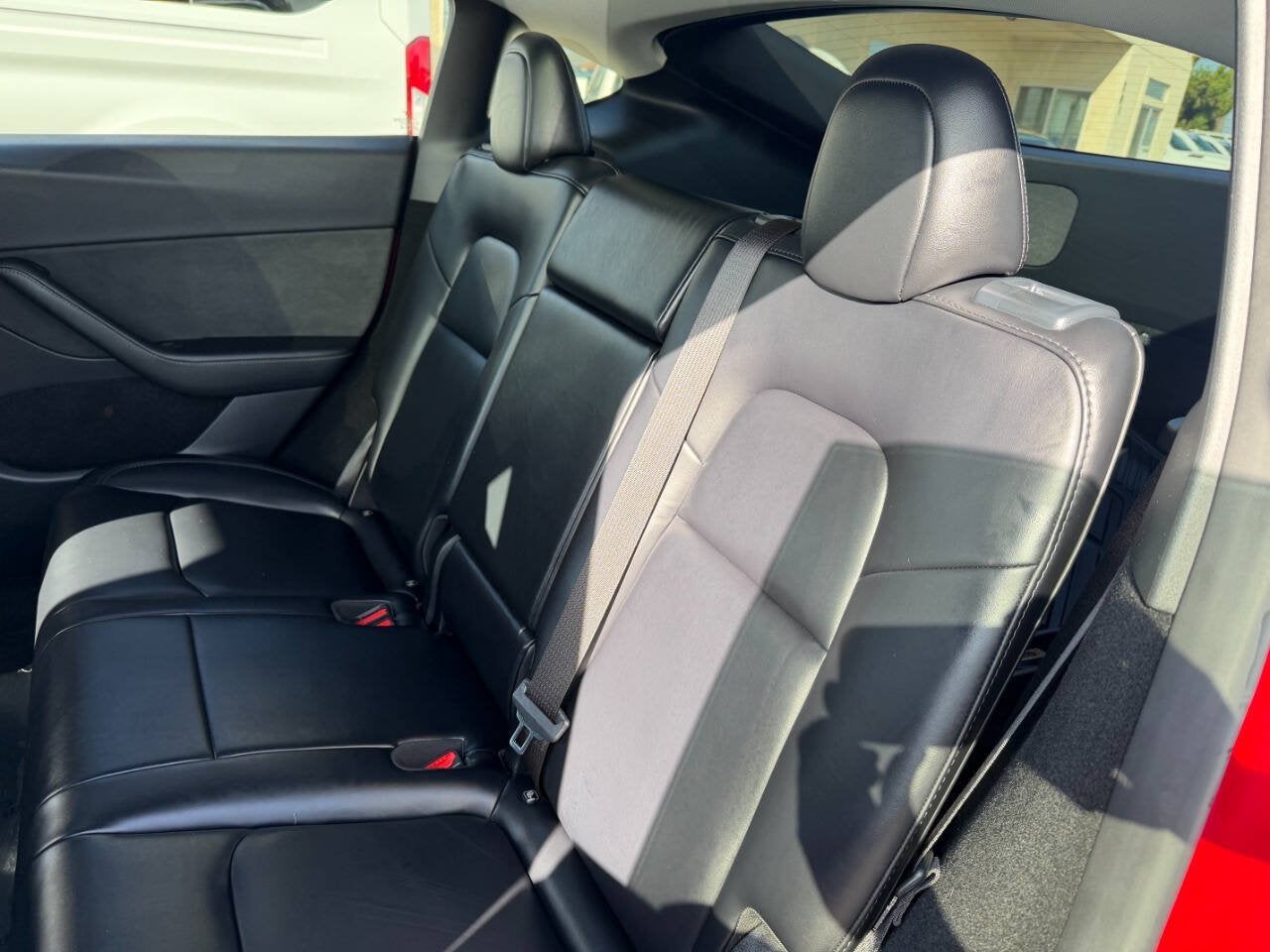 2023 Tesla Model Y Long Range AWD 4dr Crossover