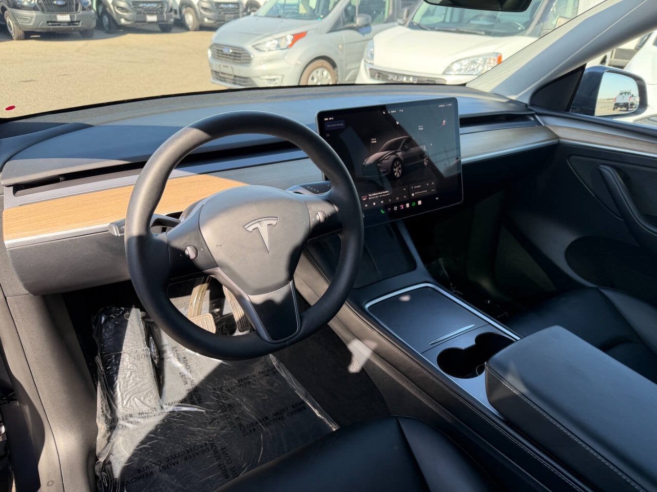 2023 Tesla Model Y Long Range AWD 4dr Crossover