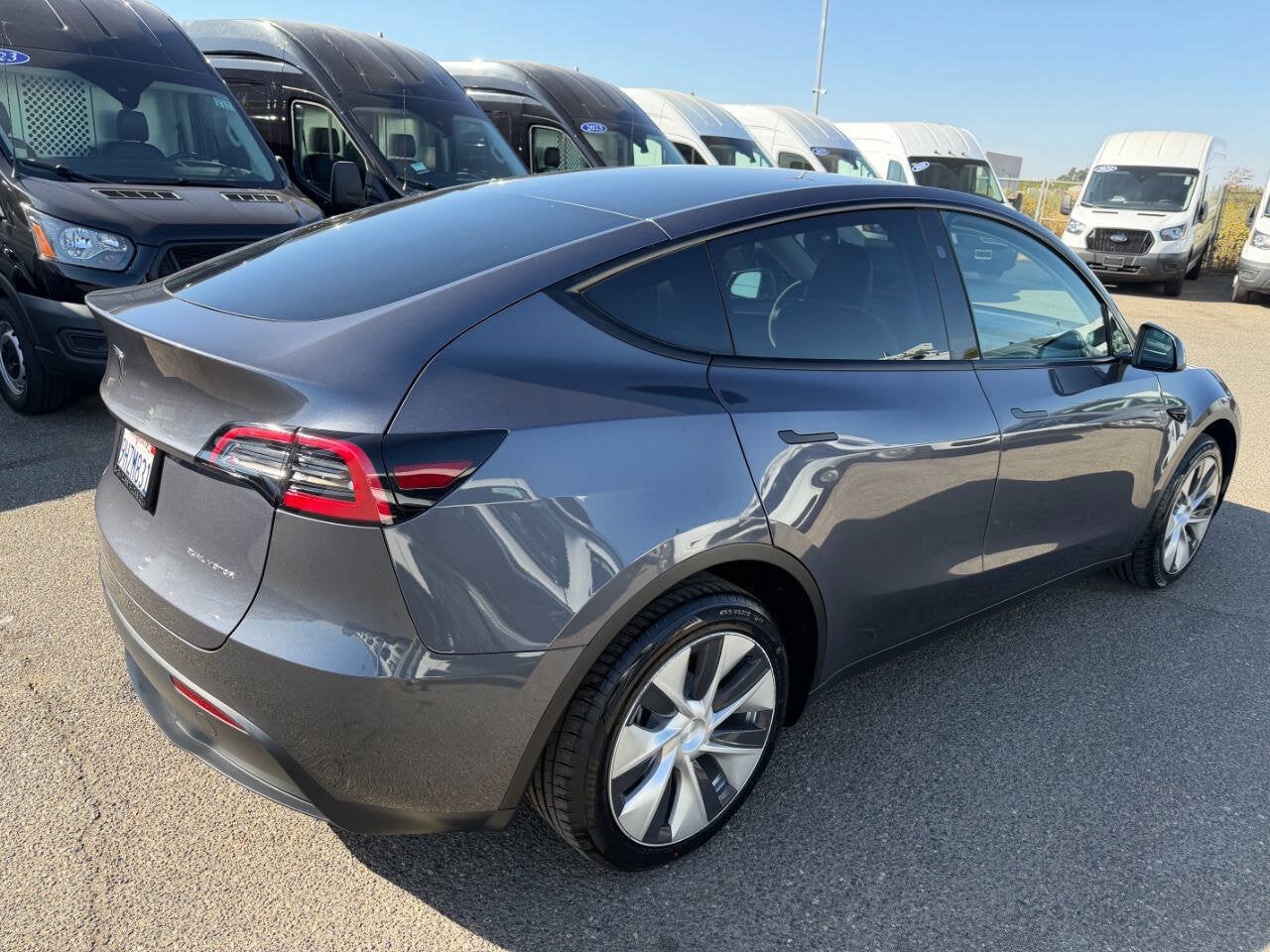2023 Tesla Model Y Long Range AWD 4dr Crossover