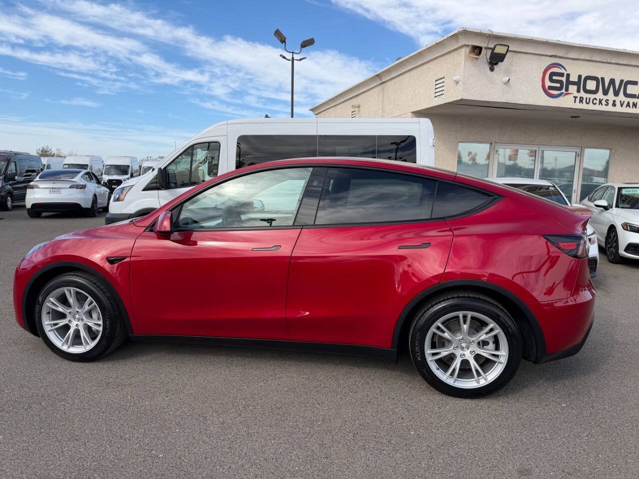 2023 Tesla Model Y Long Range AWD 4dr Crossover