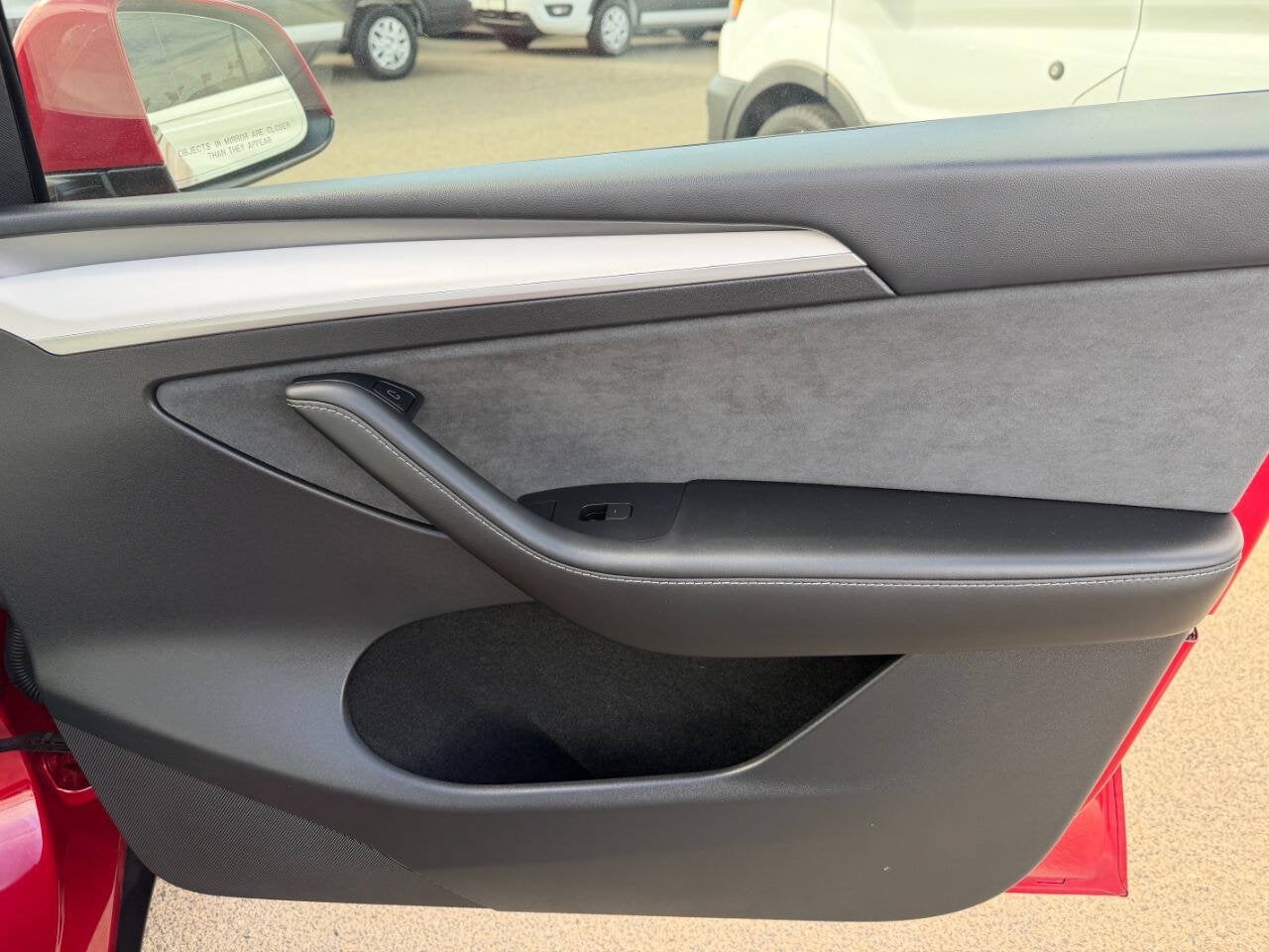 2023 Tesla Model Y Long Range AWD 4dr Crossover