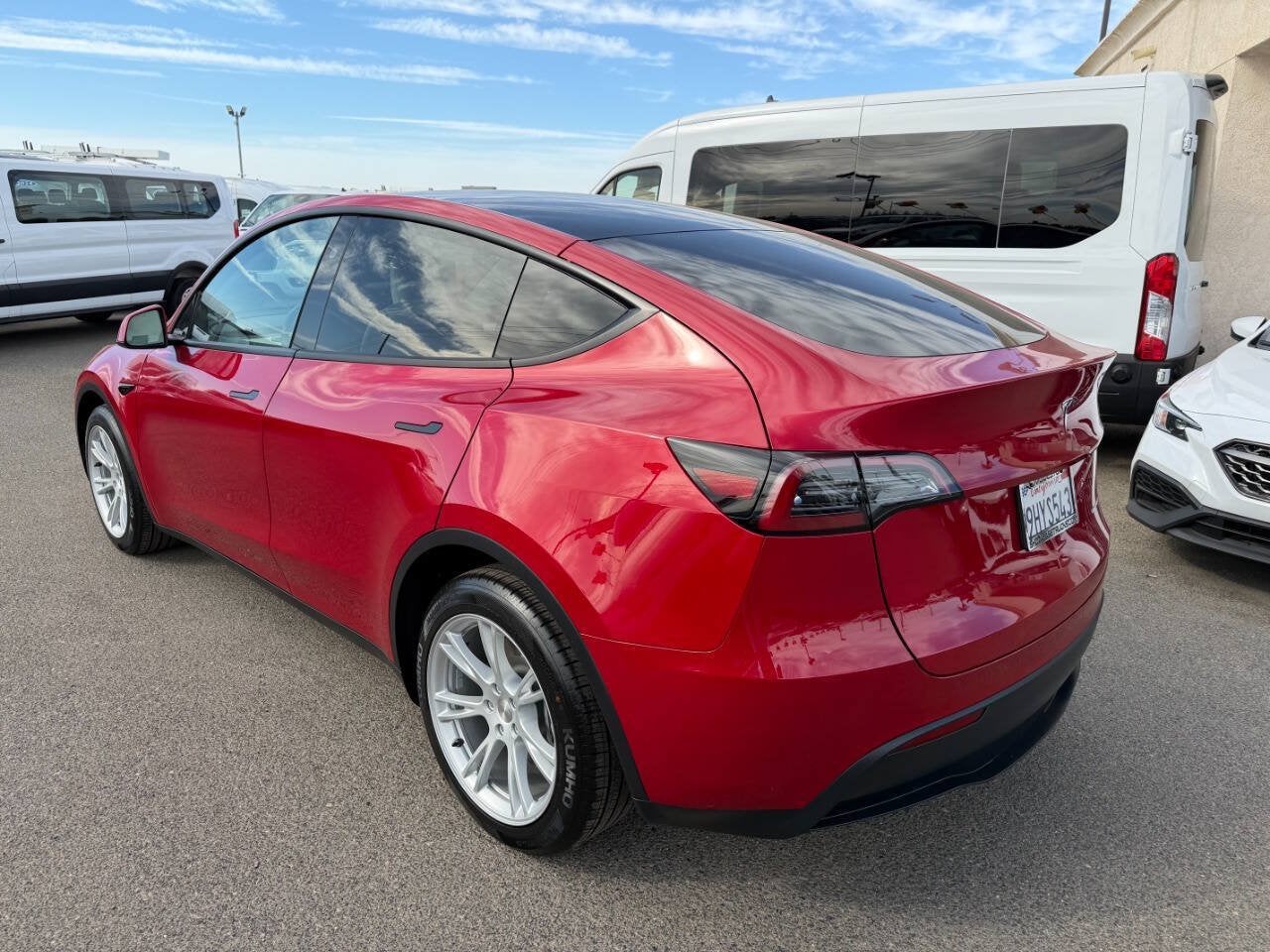 2023 Tesla Model Y Long Range AWD 4dr Crossover