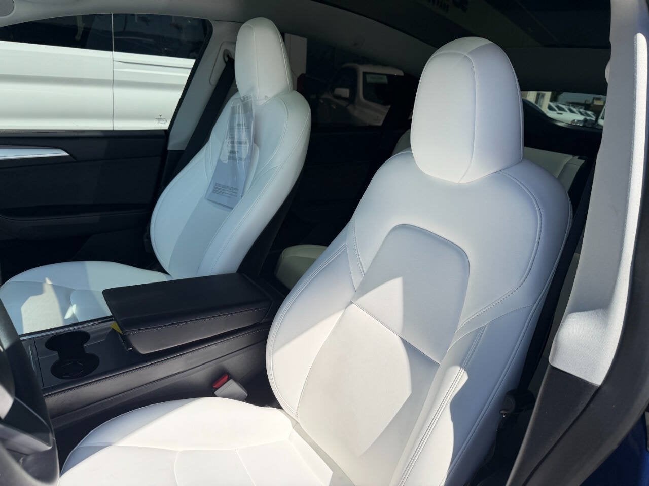 2023 Tesla Model Y Long Range AWD 4dr Crossover