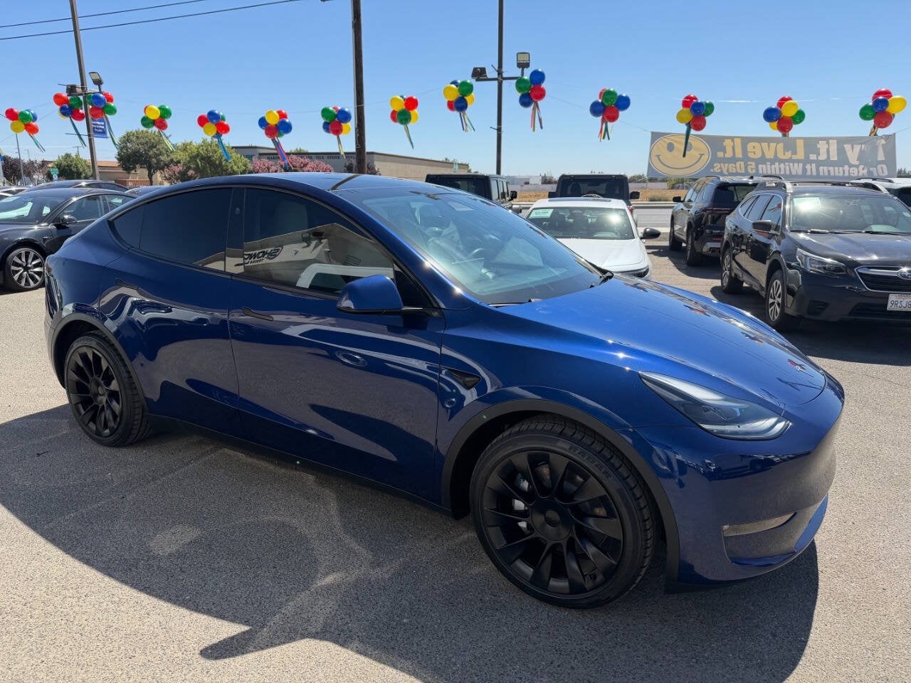 2023 Tesla Model Y Long Range AWD 4dr Crossover