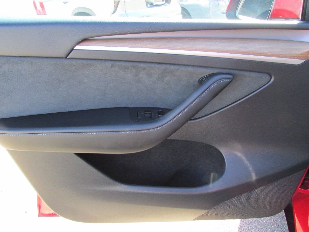 2023 Tesla Model Y Long Range AWD 4dr Crossover
