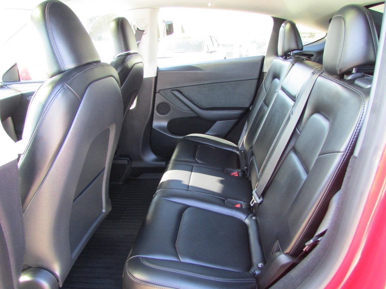 2023 Tesla Model Y Long Range AWD 4dr Crossover