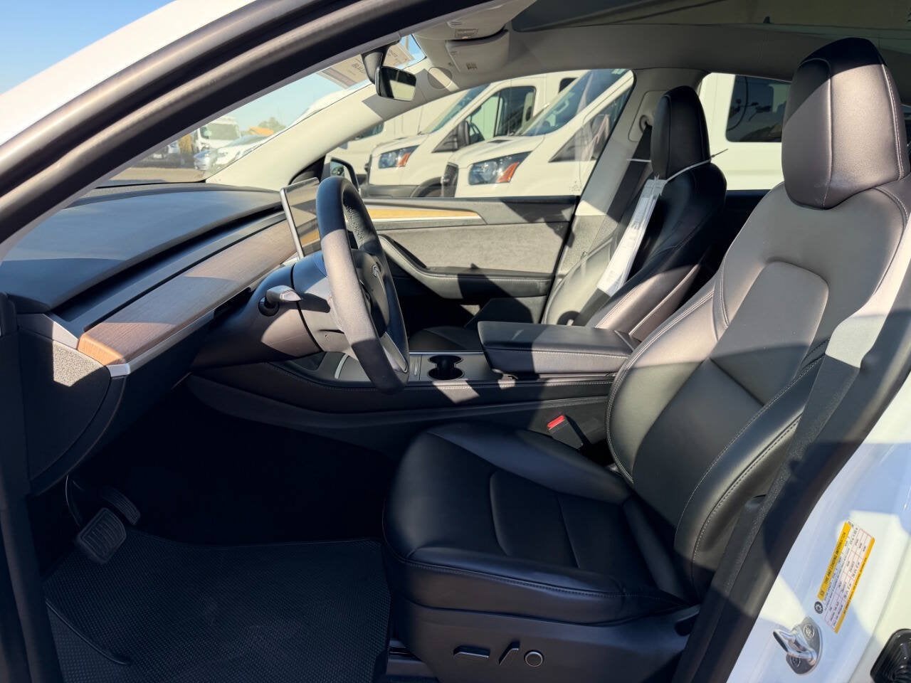 2023 Tesla Model Y Long Range AWD 4dr Crossover