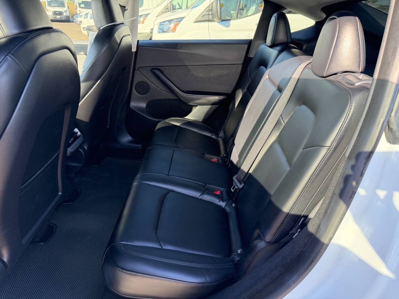 2023 Tesla Model Y Long Range AWD 4dr Crossover