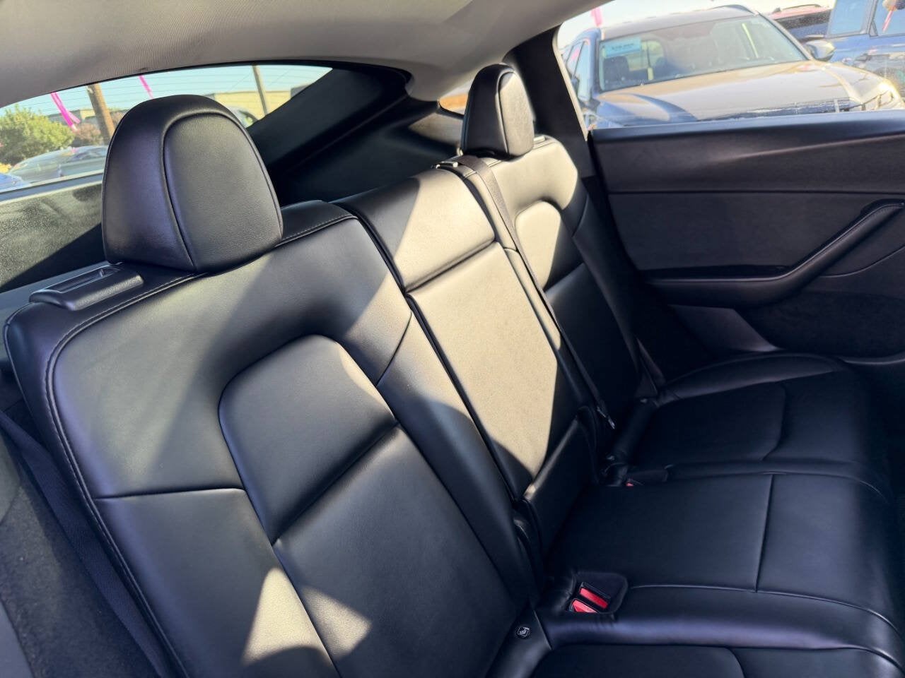 2023 Tesla Model Y Long Range AWD 4dr Crossover