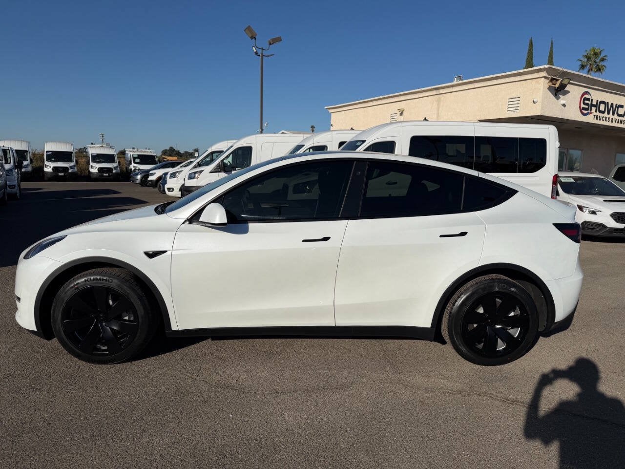 2023 Tesla Model Y Long Range AWD 4dr Crossover