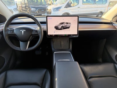2024 Tesla Model Y Long Range