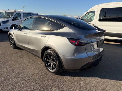2024 Tesla Model Y Long Range