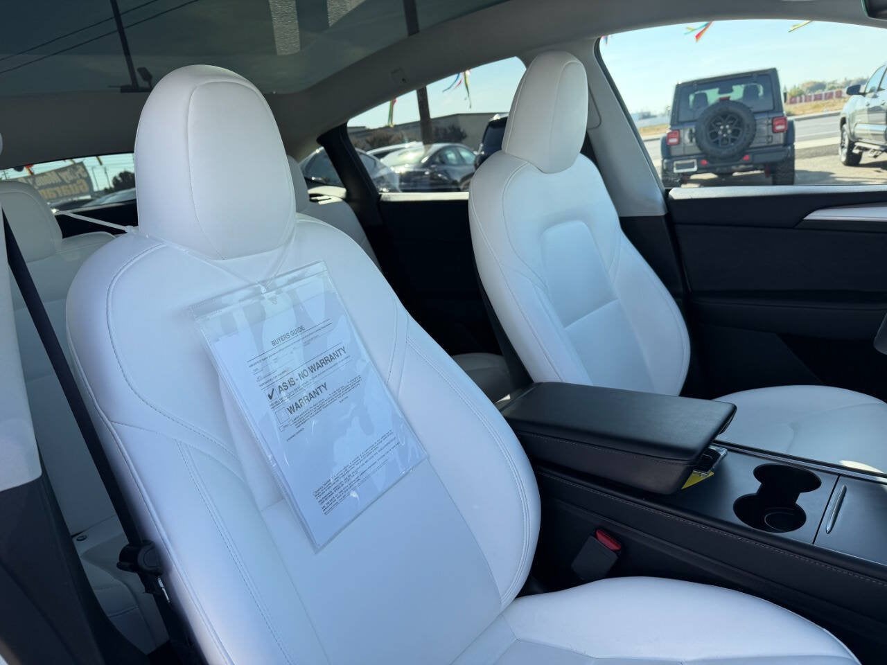2023 Tesla Model Y Performance