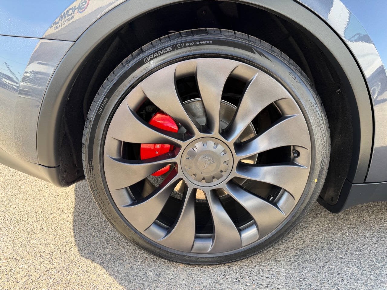 2023 Tesla Model Y Performance