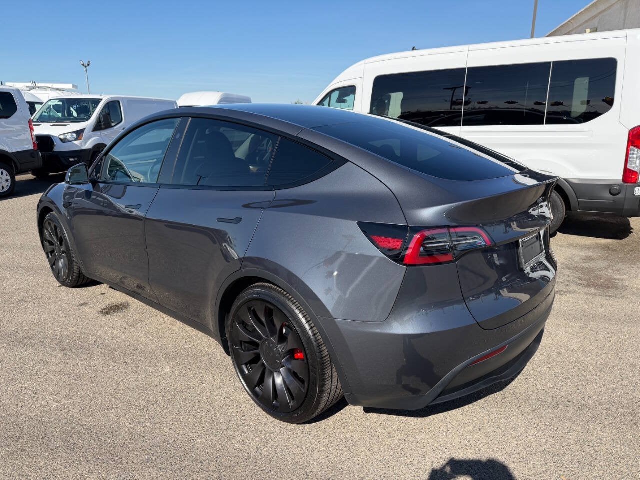 2023 Tesla Model Y Performance