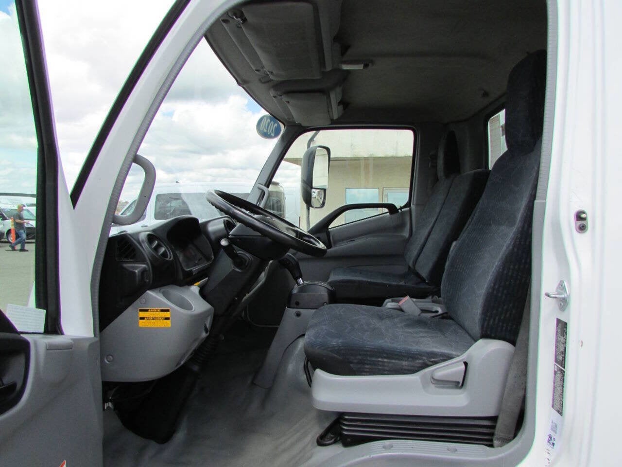 2020 Hino 155 4X2 2dr Regular Cab 149.6 in. WB