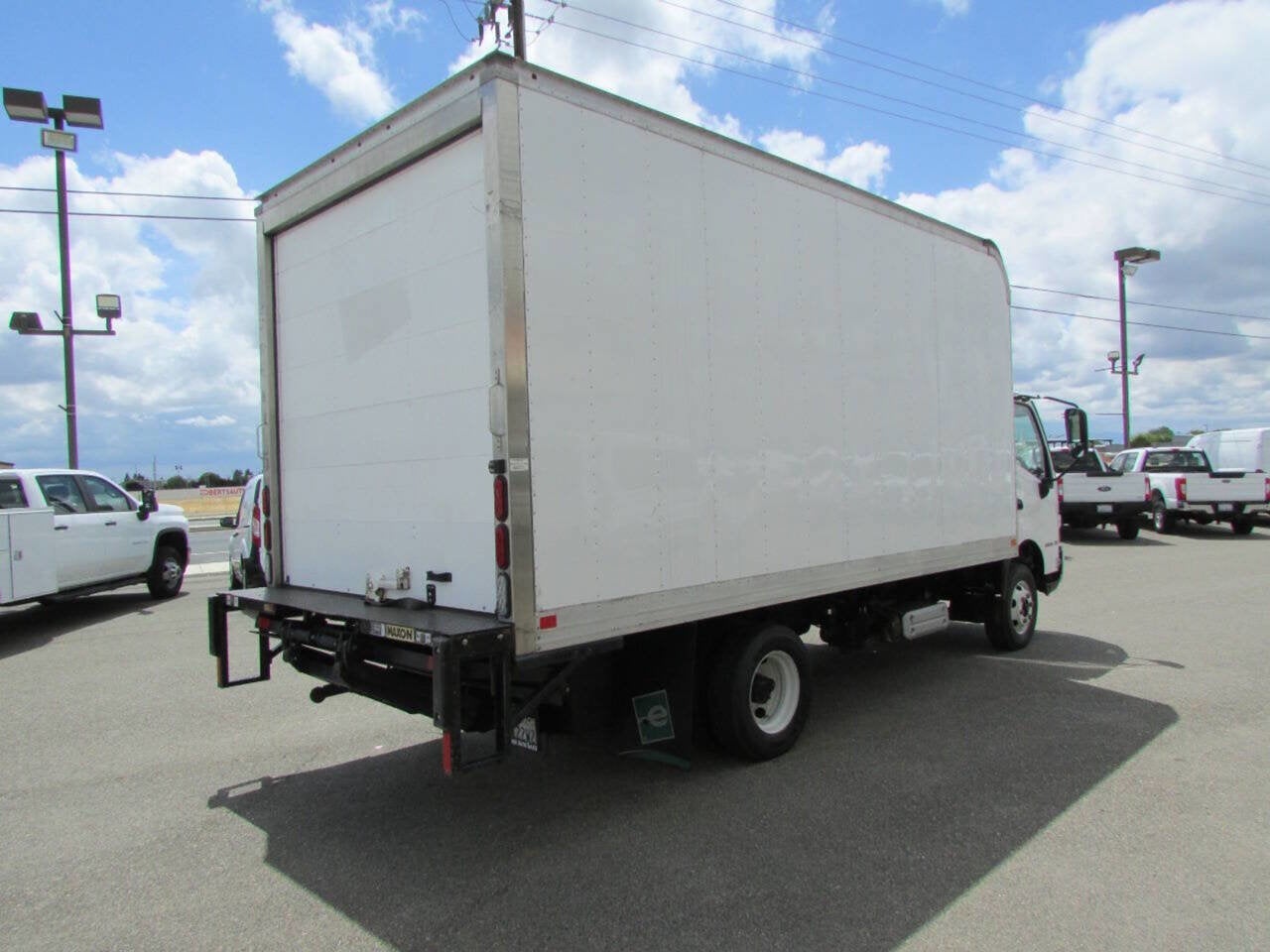 2020 Hino 155 4X2 2dr Regular Cab 149.6 in. WB