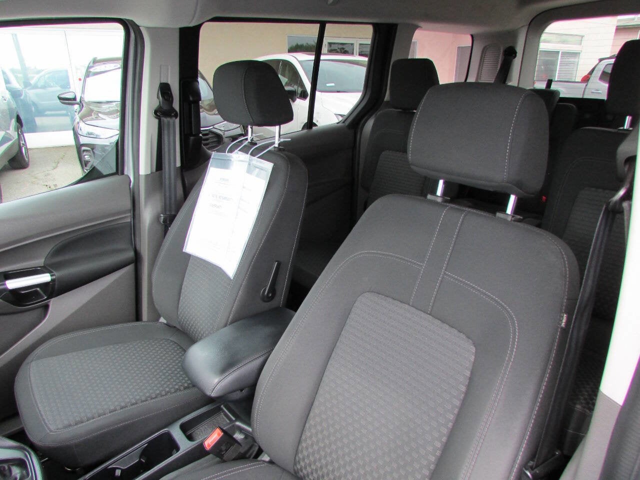 2023 Ford Transit Connect Wagon XLT