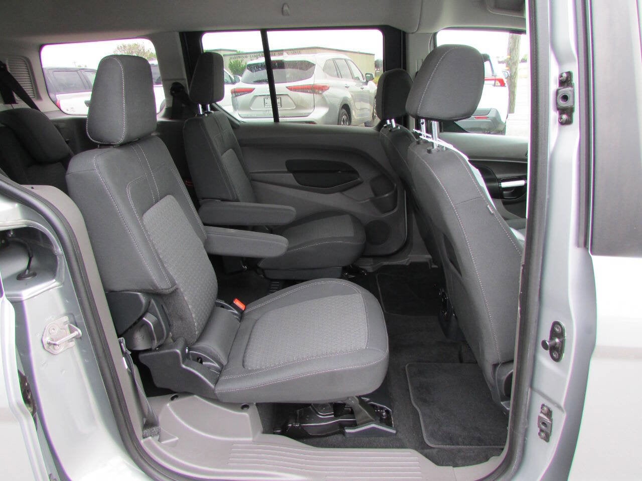 2023 Ford Transit Connect Wagon XLT
