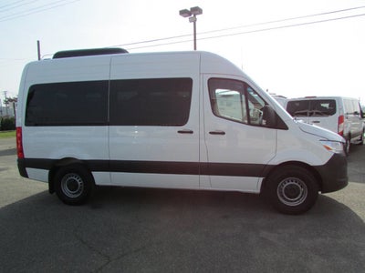 2024 Mercedes-Benz Sprinter Passenger Van 2500 3dr 144 in. WB Passenger Van (2.0L I4)
