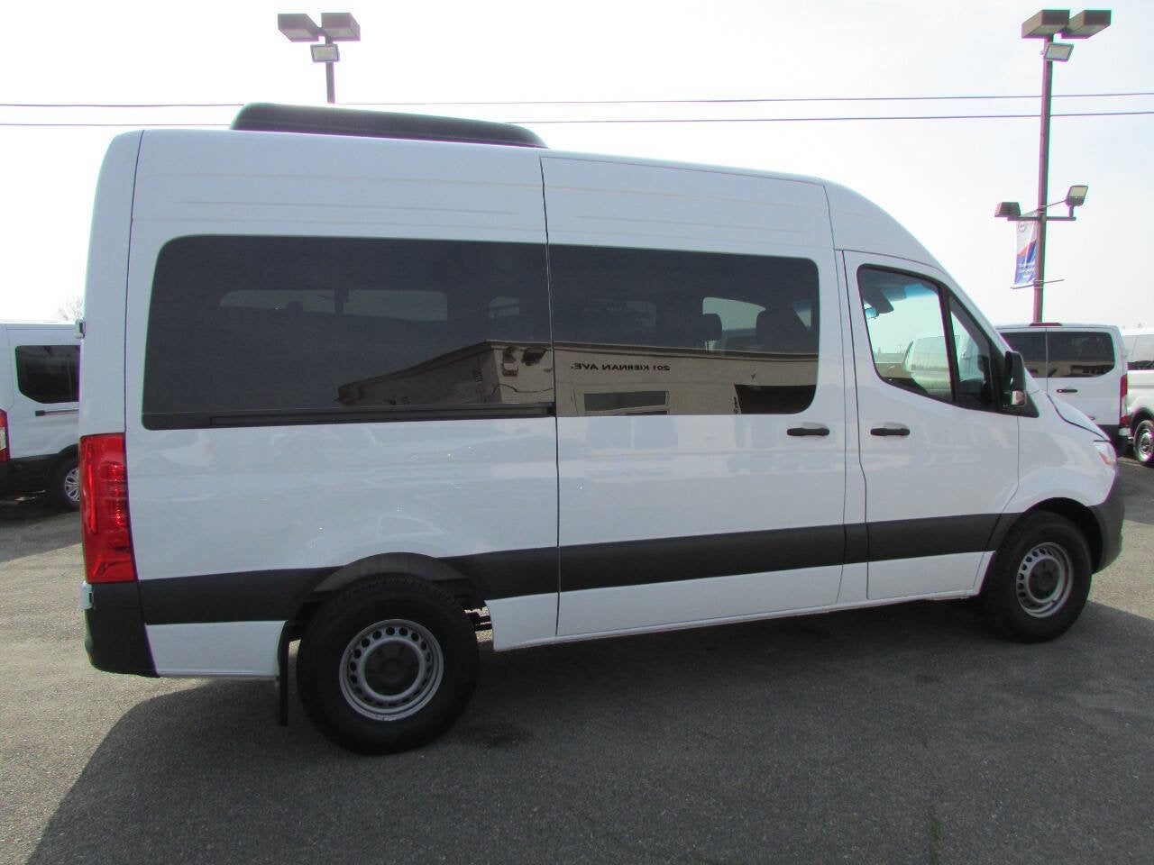 2024 Mercedes-Benz Sprinter Passenger Van 2500 3dr 144 in. WB Passenger Van (2.0L I4)