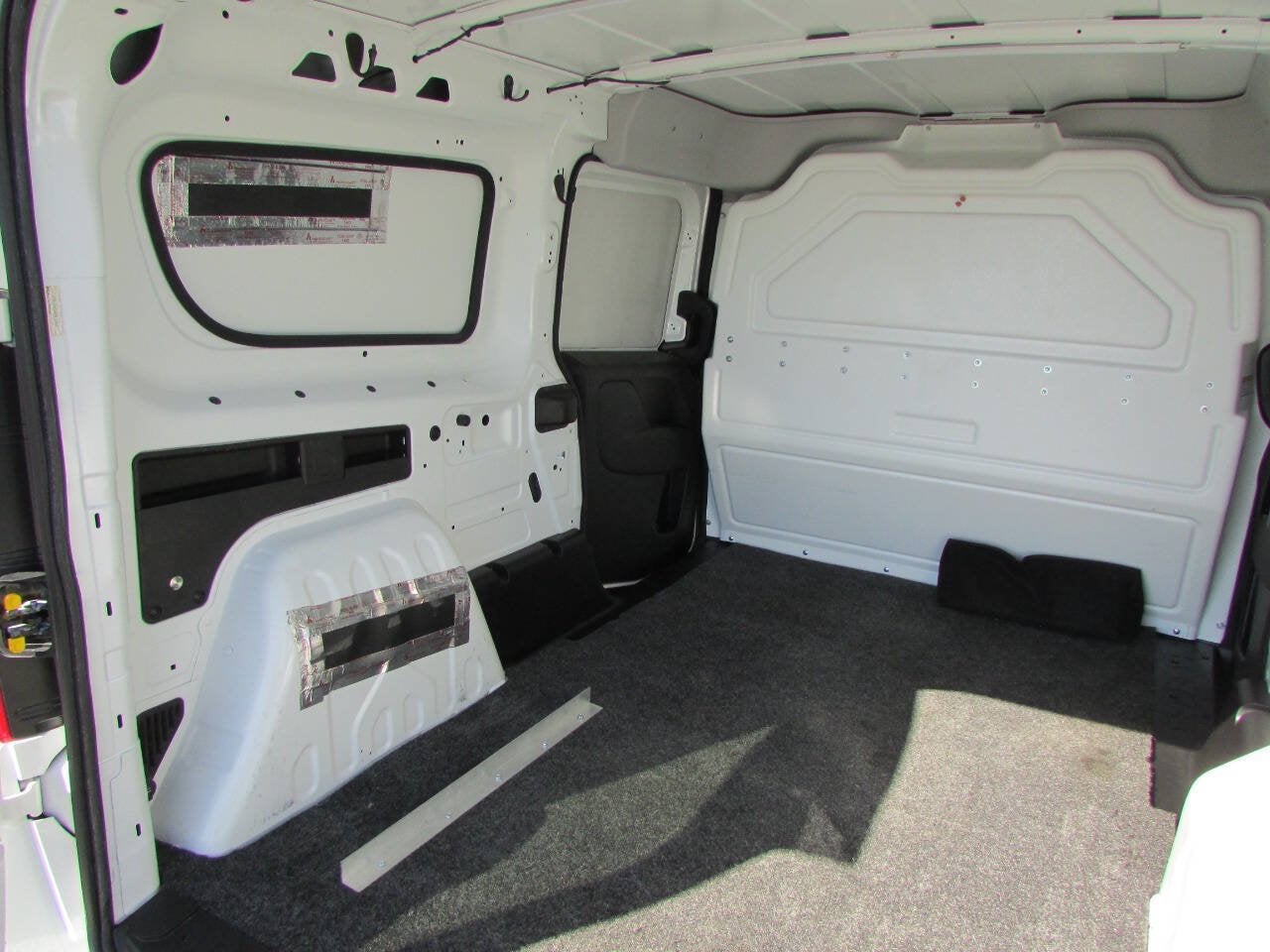 2022 RAM ProMaster City Cargo Van Tradesman